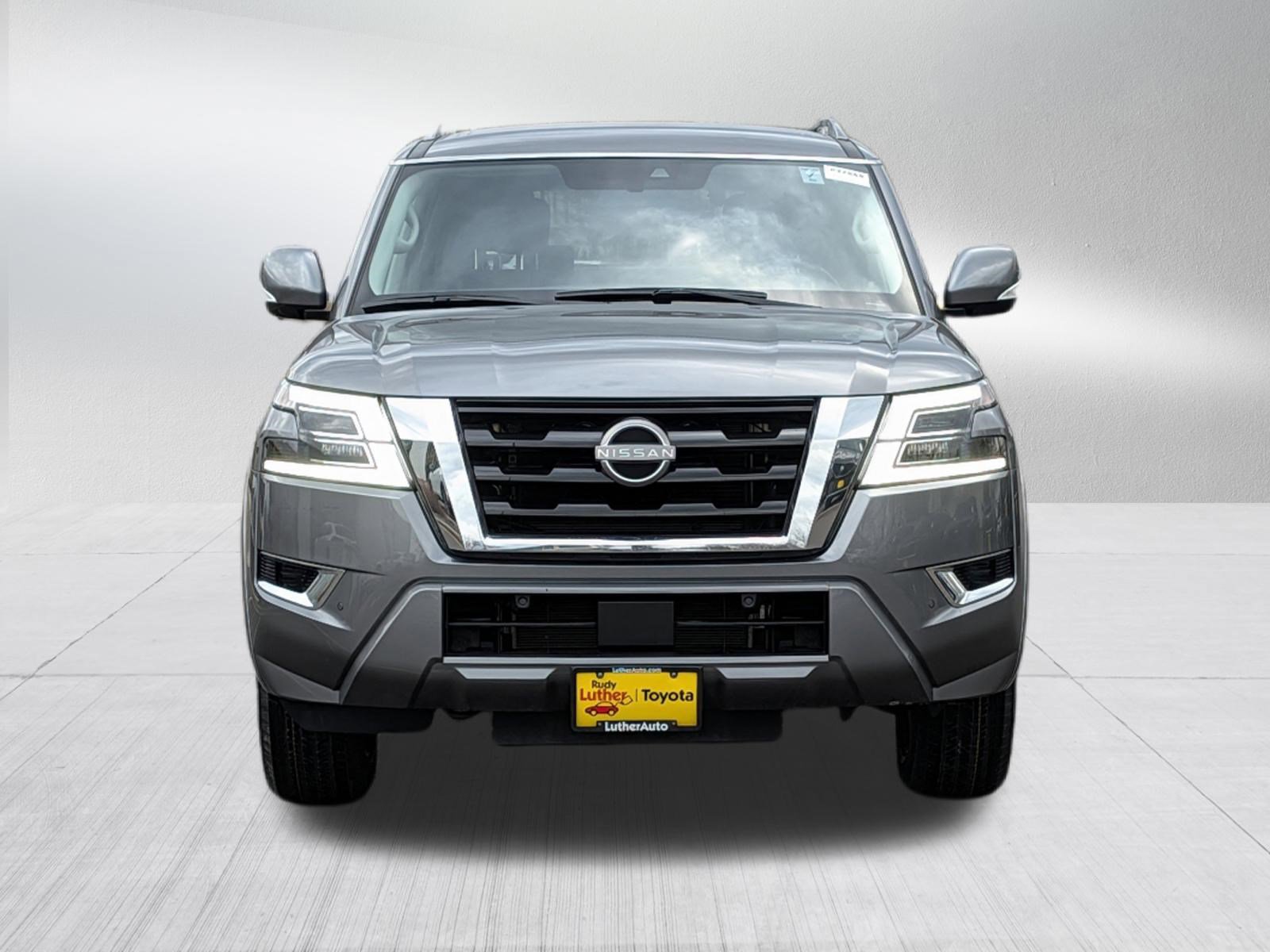 Used 2022 Nissan Armada SV w/ Cargo Package image 2