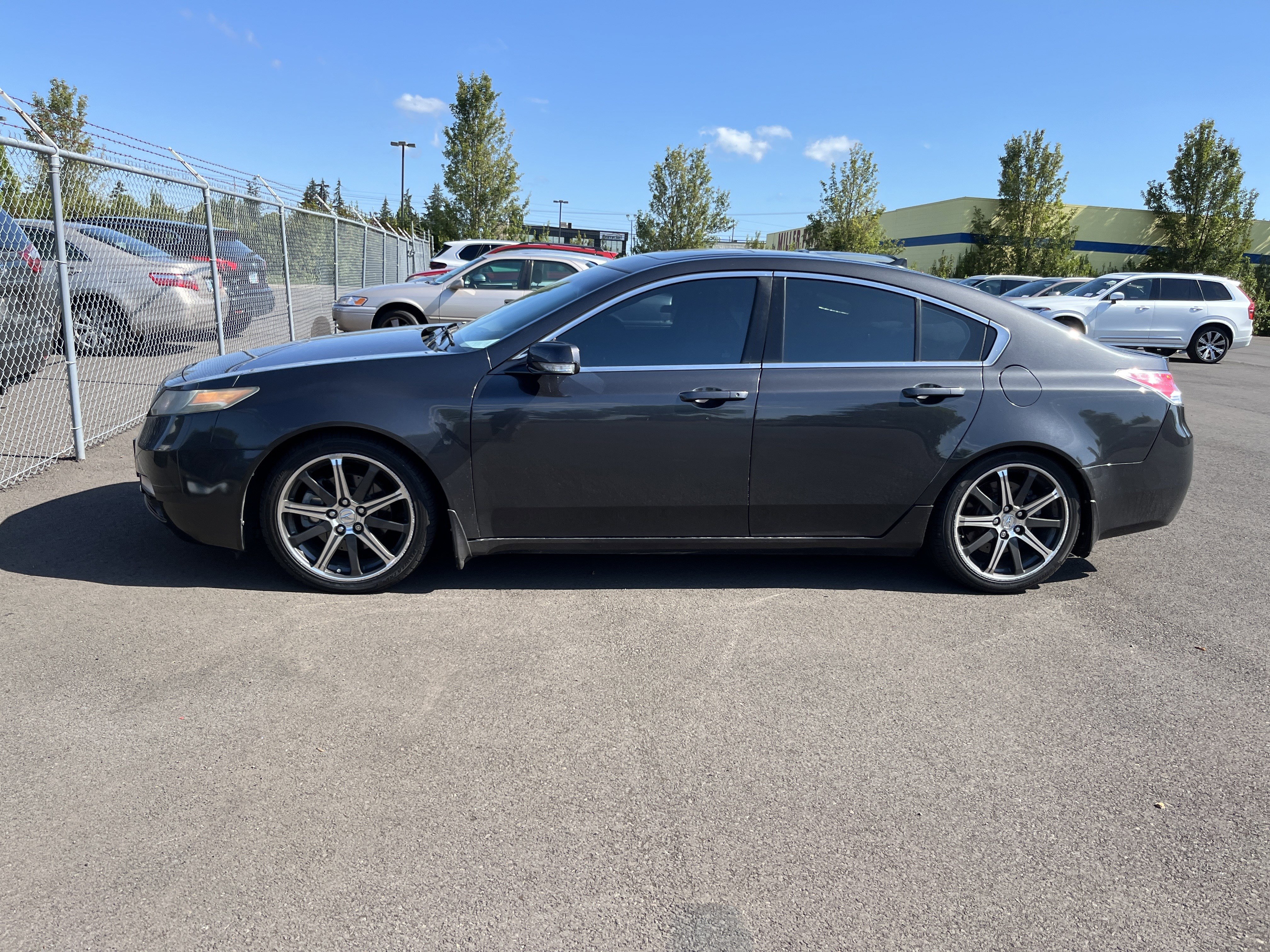 Used 2012 Acura TL SH-AWD image 2