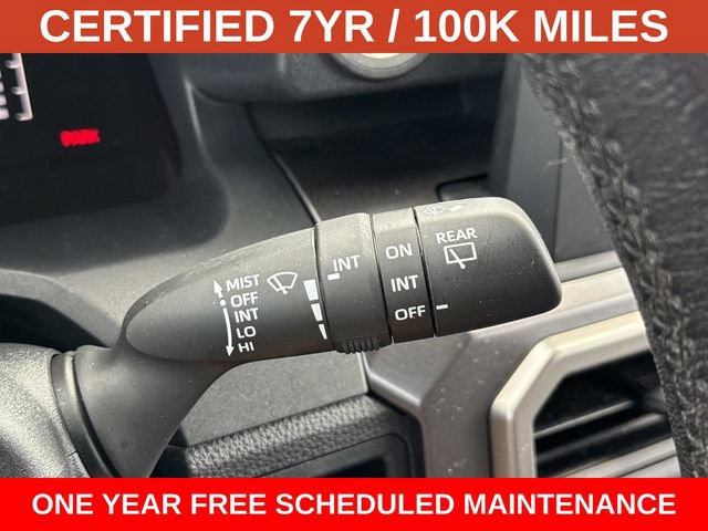 Used 2025 Toyota 4Runner SR5 AWD/4WD image 25
