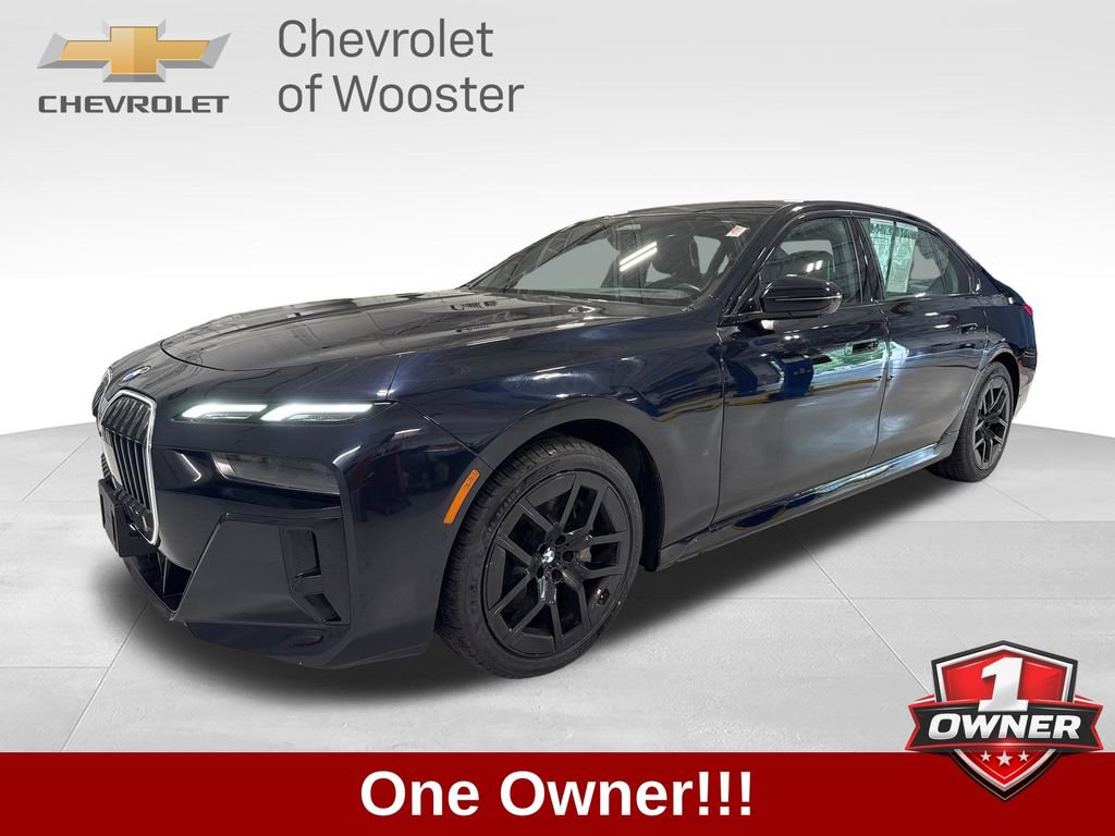 Used 2024 BMW 740i xDrive AWD/4WD image 1