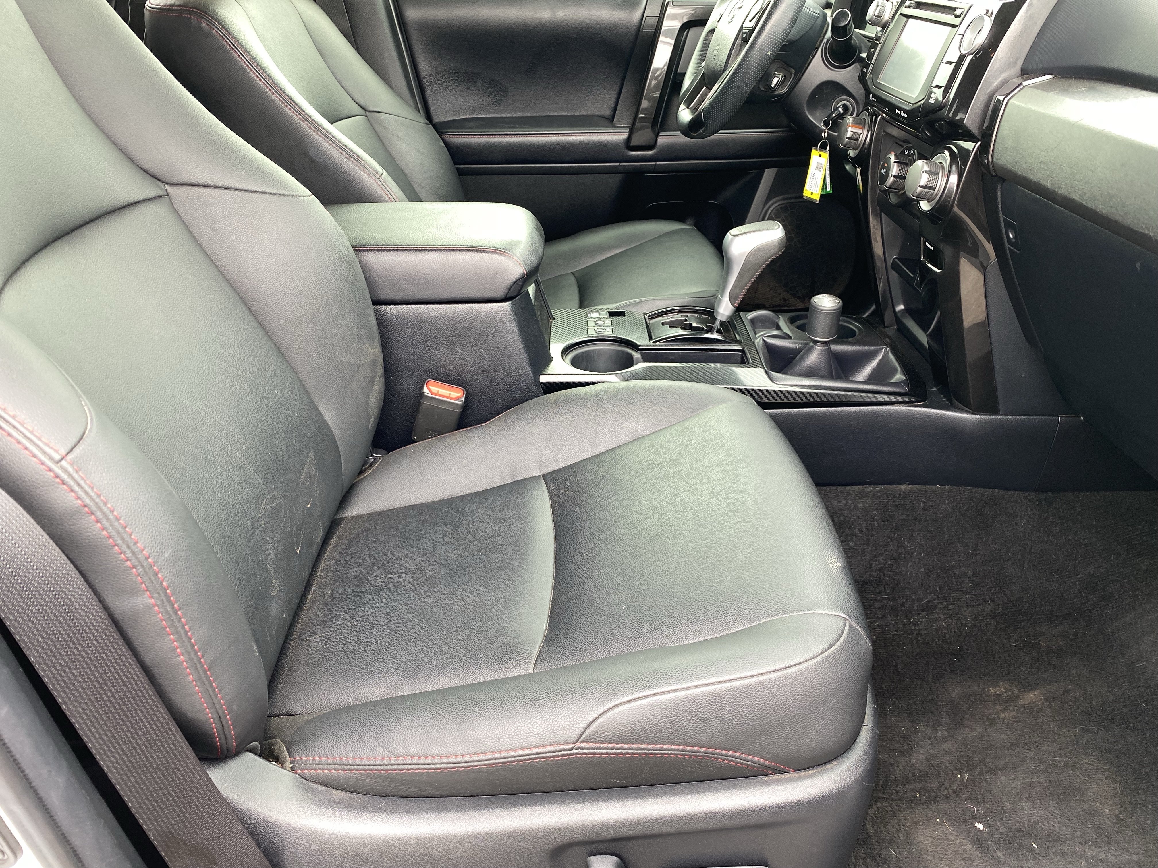 Used 2019 Toyota 4Runner TRD Off-Road Premium AWD/4WD image 11