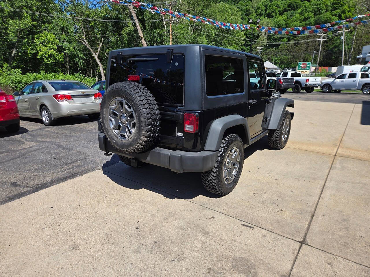 Used 2013 Jeep Wrangler Rubicon w/ Dual Top Group AWD/4WD image 7