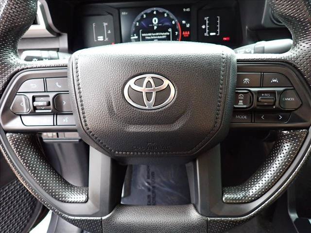 Certified 2025 Toyota Tacoma SR5 AWD/4WD image 14