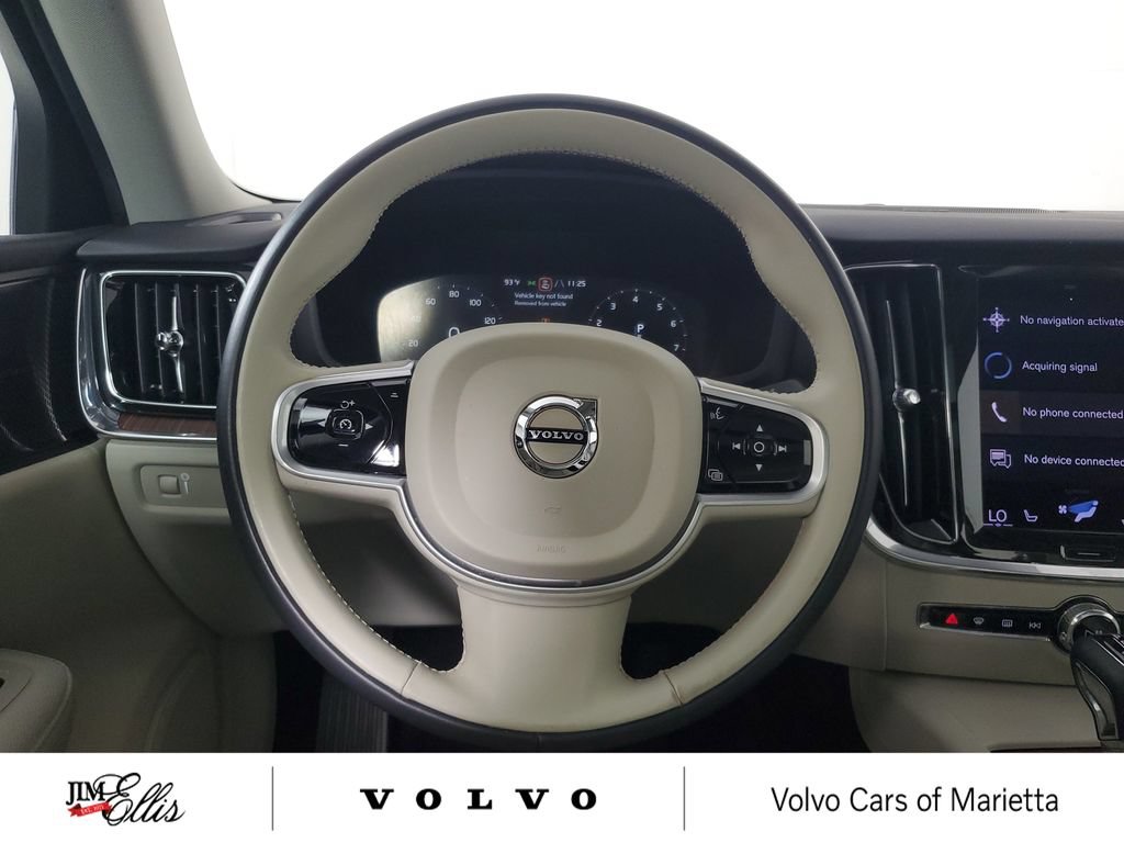 Used 2021 Volvo S60 T5 Momentum w/ Climate Package FWD image 16