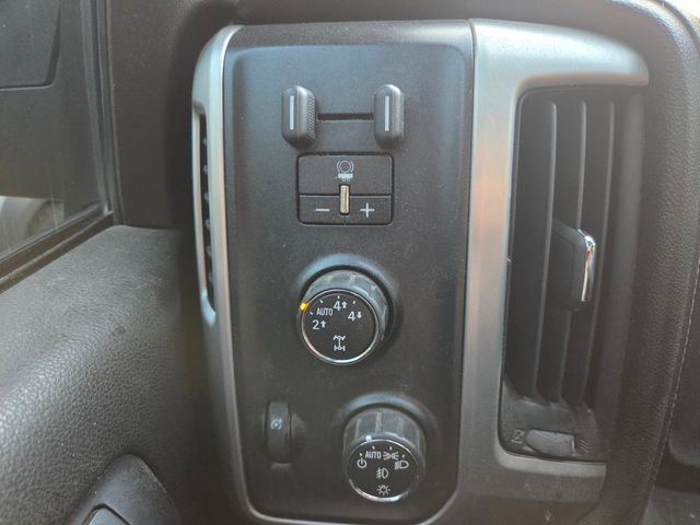 Used 2014 GMC Sierra 1500 SLT w/ Suspension Package, Off-Road AWD/4WD image 18