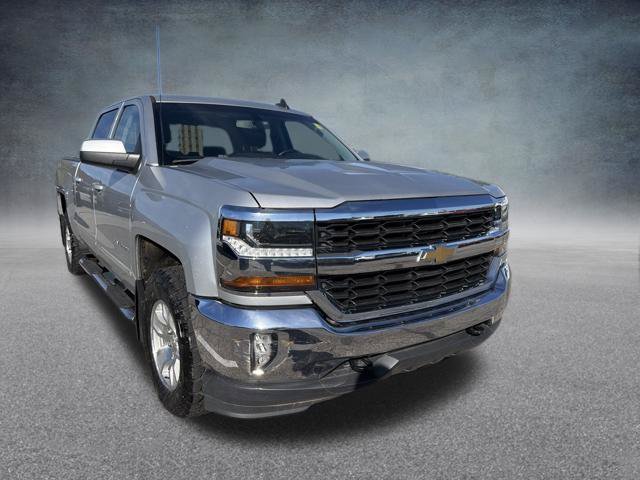 Used 2018 Chevrolet Silverado 1500 LT w/ All Star Edition AWD/4WD image 5