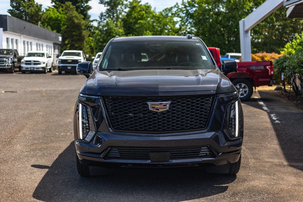 Used 2025 Cadillac Escalade Sport Platinum w/ LPO, Floor Liner Package AWD/4WD image 5