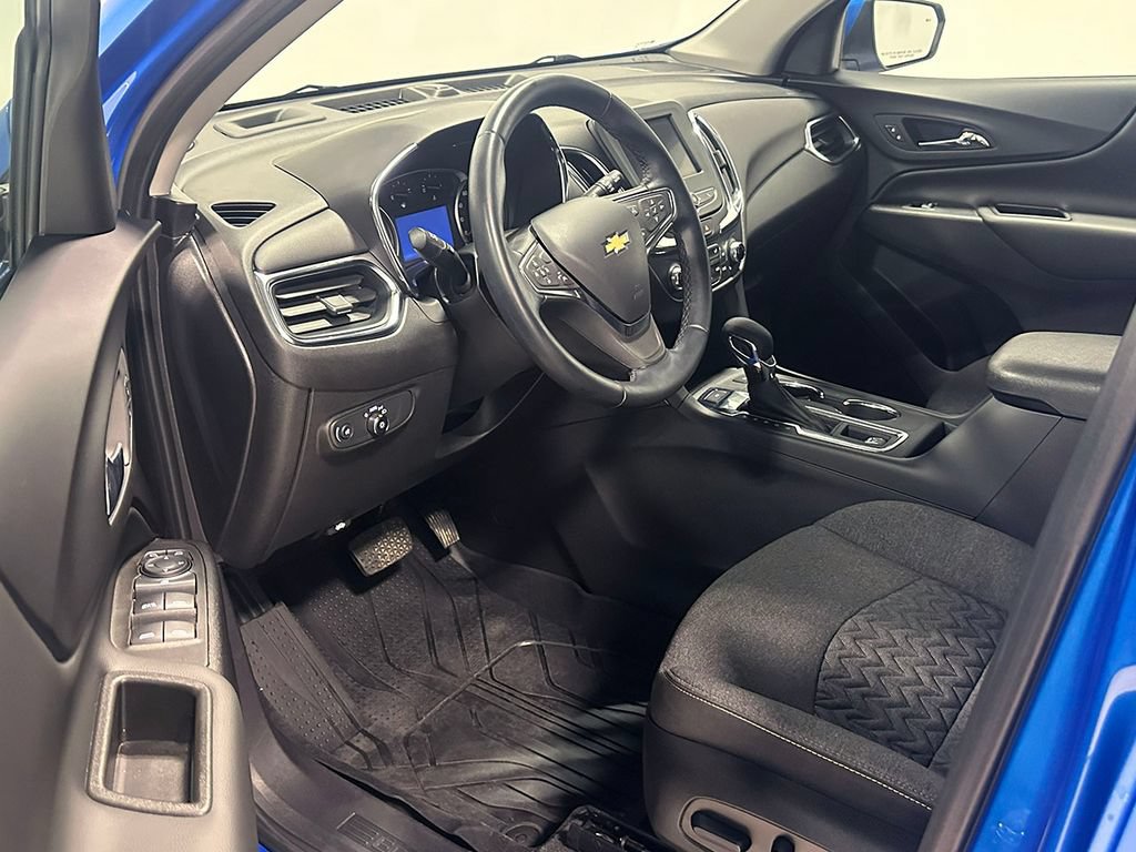 Used 2024 Chevrolet Equinox LT w/ LPO, Floor Liner Package AWD/4WD image 16