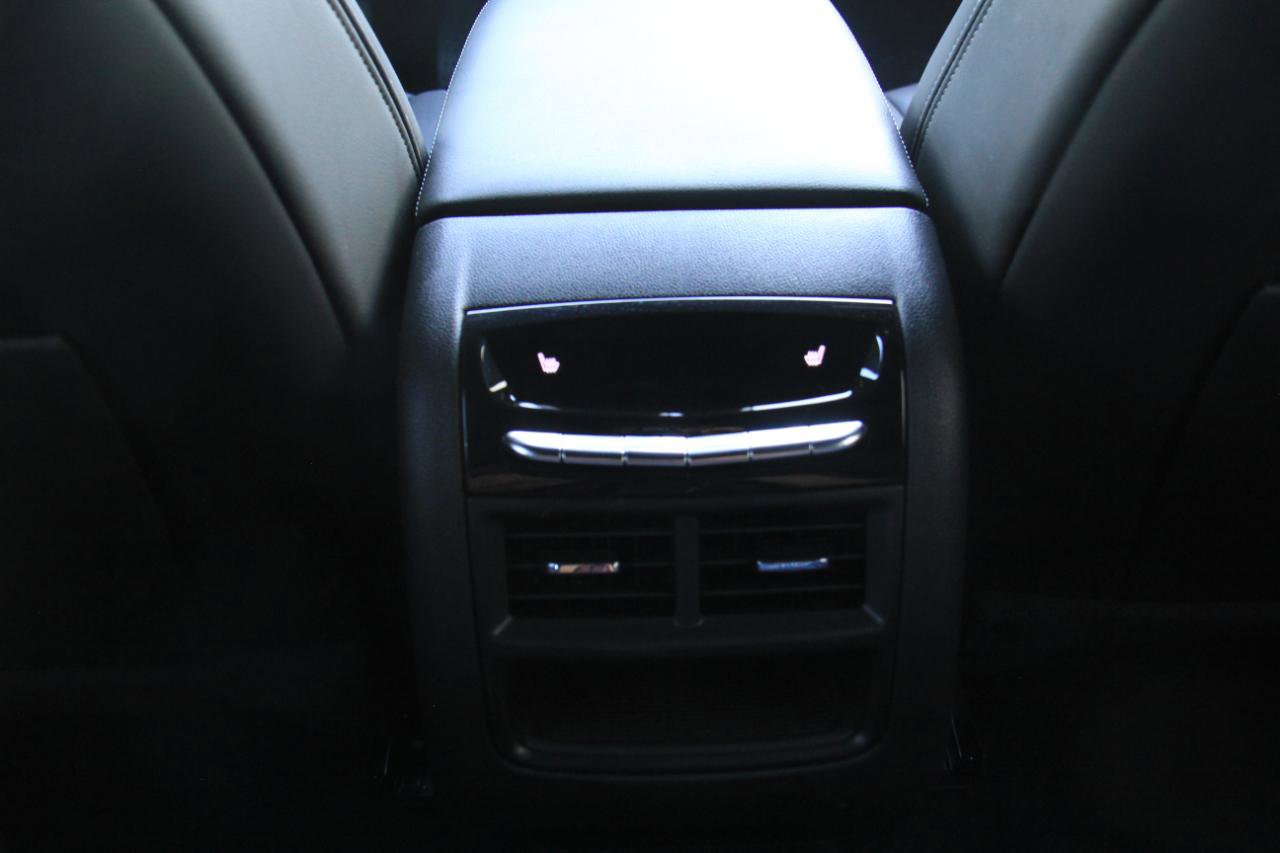 Used 2021 Cadillac XT5 Premium Luxury image 18