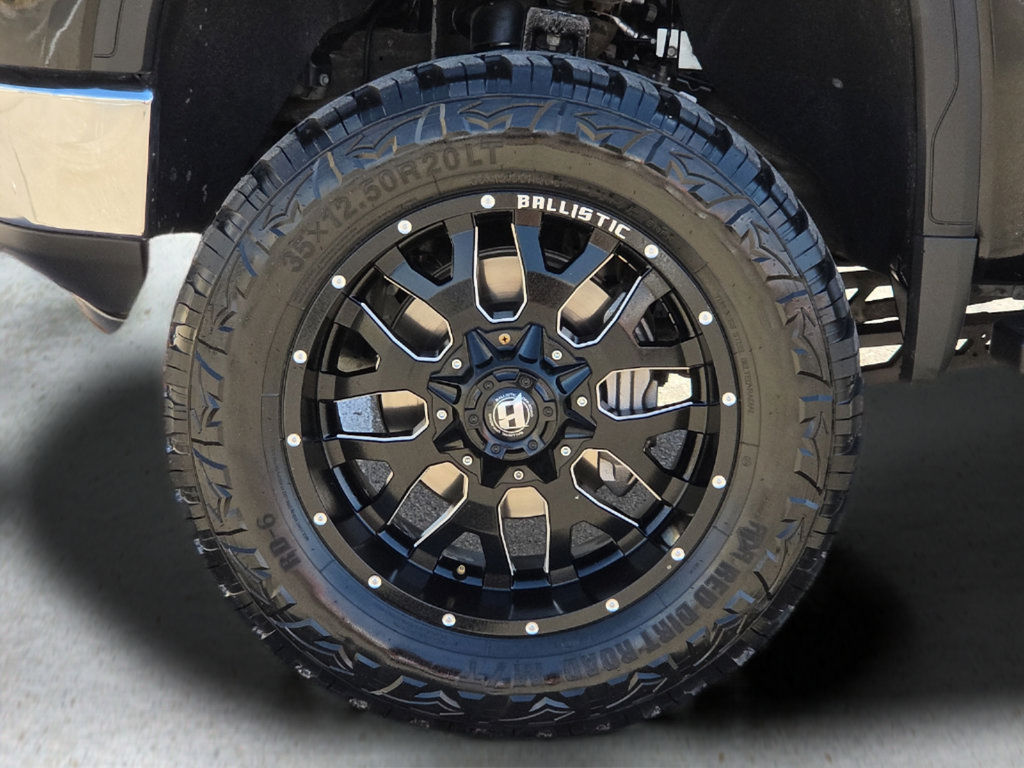 Used 2021 GMC Sierra 1500 SLE RWD image 9