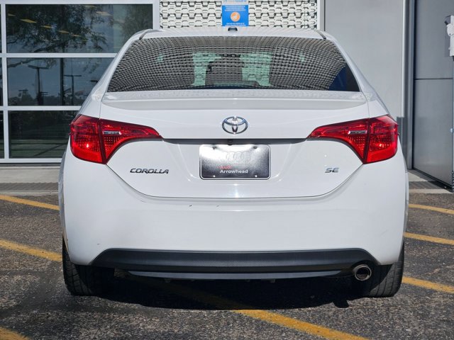 Used 2018 Toyota Corolla SE w/ SE Premium Package FWD image 7