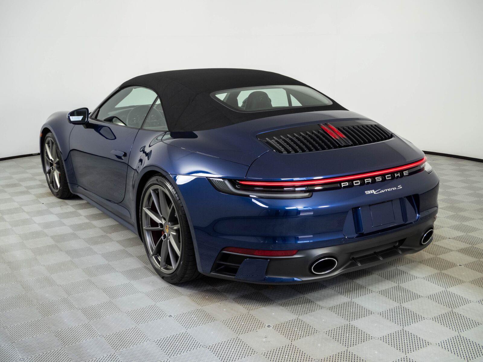 Certified 2021 Porsche 911 Carrera S RWD image 35