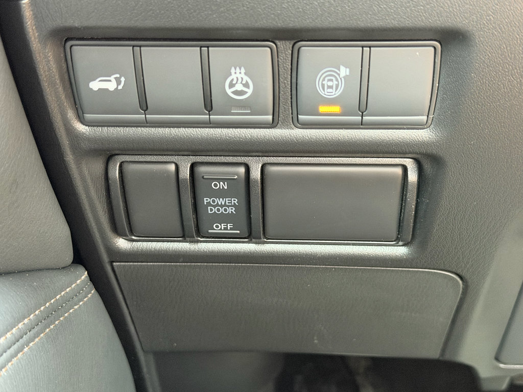 Used 2024 Nissan Armada Platinum w/ Captain's Chairs Package AWD/4WD image 18