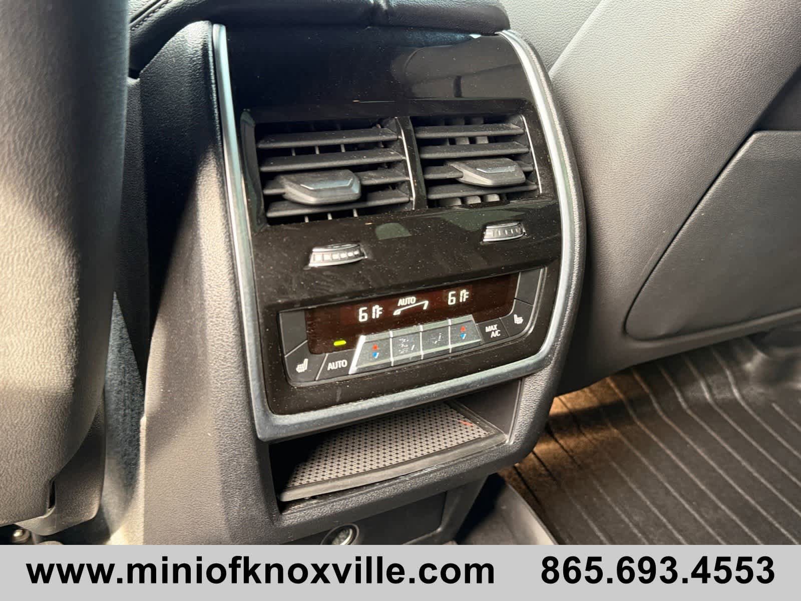 Used 2019 BMW X5 xDrive50i w/ M Sport Package image 20