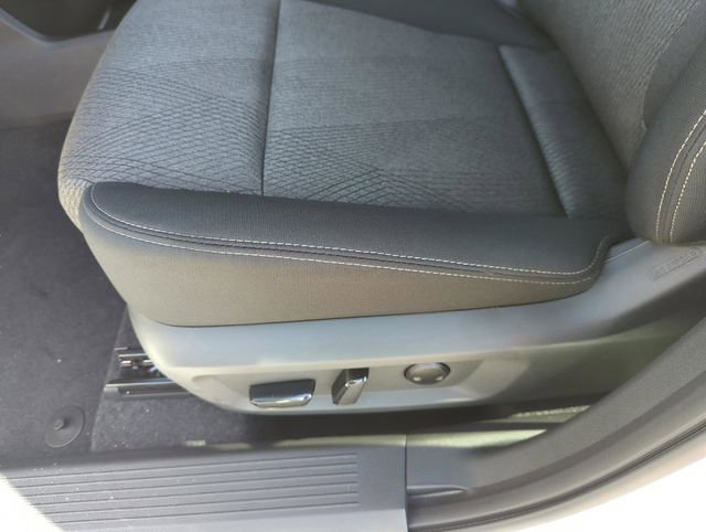 New 2026 Nissan Rogue SV image 33