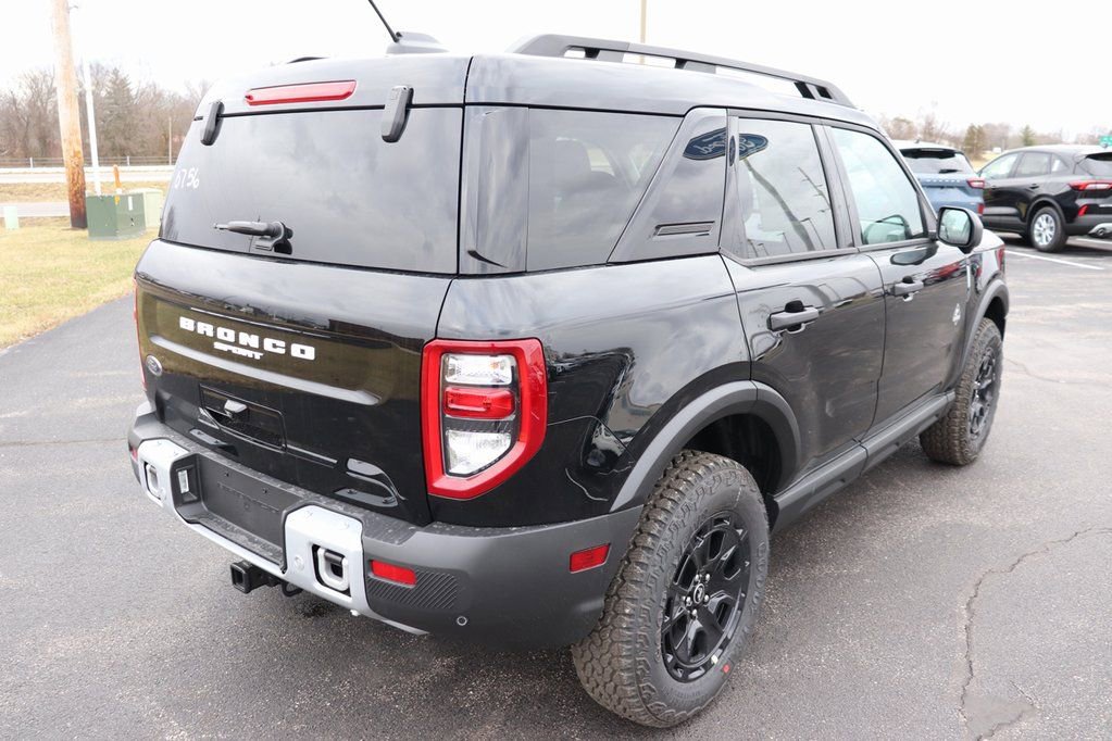 New 2025 Ford Bronco Sport Outer Banks w/ Sasquatch Outer Banks Package image 12