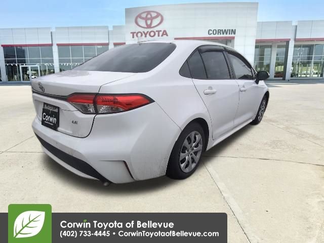 Used 2022 Toyota Corolla LE FWD image 6