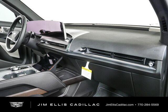 New 2027 Cadillac Vistiq Sport AWD/4WD image 24
