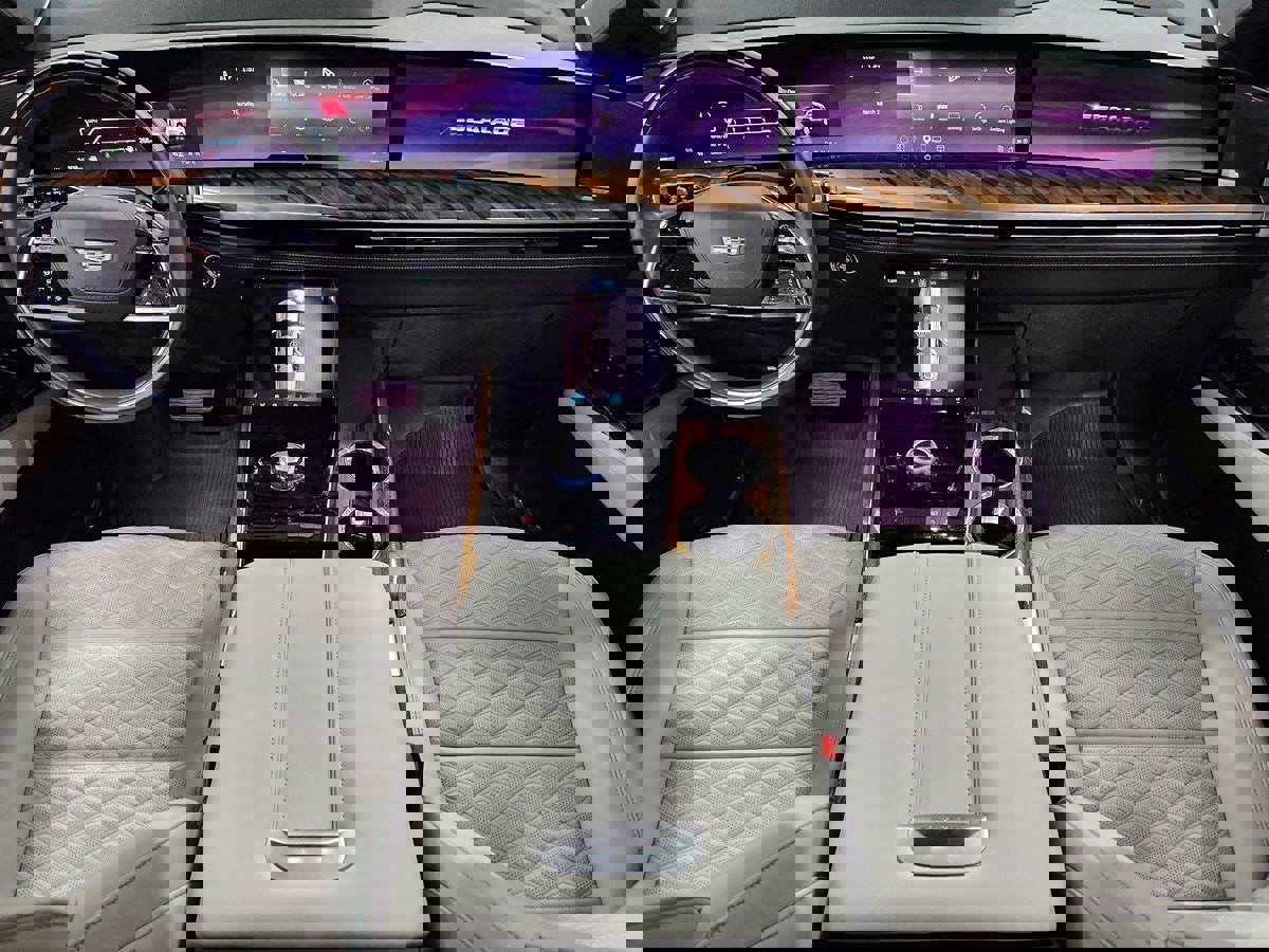 Used 2025 Cadillac Escalade ESV Sport Platinum image 51