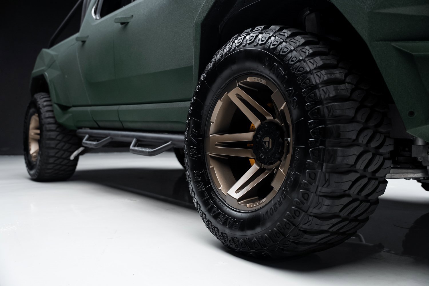 Used 2022 Rivian R1T Adventure image 69