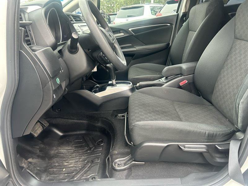 Used 2017 Honda Fit LX image 6