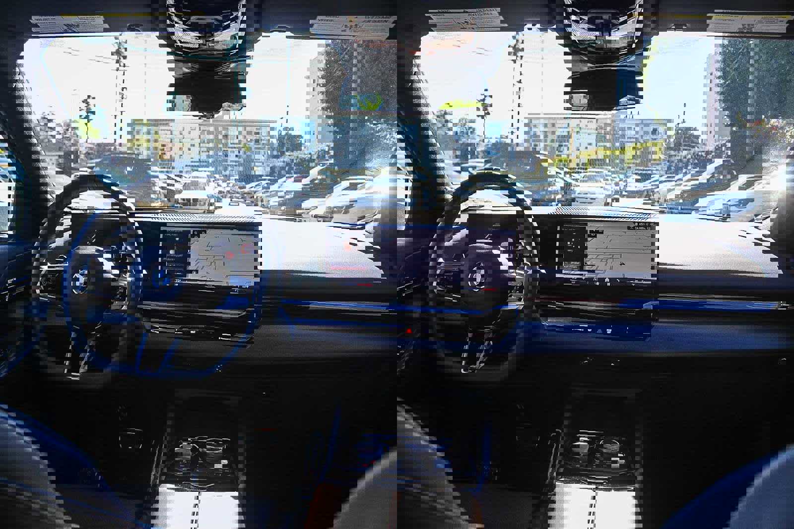 Used 2025 BMW 530i w/ M Sport Package image 12