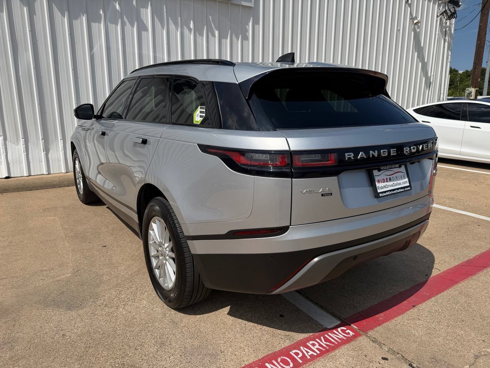 Used 2019 Land Rover Range Rover Velar AWD/4WD image 4
