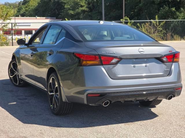 New 2025 Nissan Altima 2.5 SR w/ SR Premium Package image 22