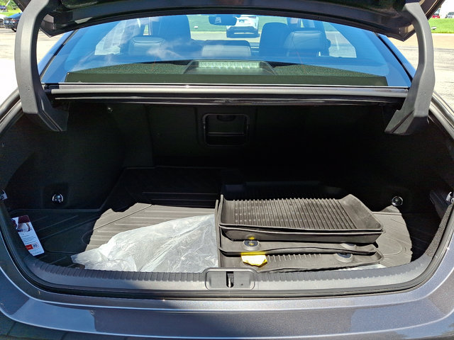 Used 2025 Lexus ES 300h w/ Luxury Package FWD image 29