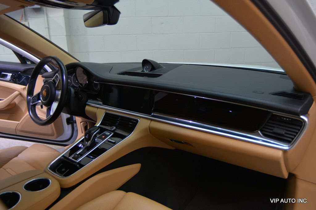 Used 2018 Porsche Panamera 4 AWD/4WD image 12