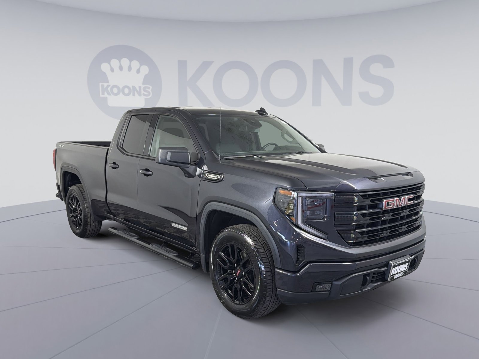 Used 2025 GMC Sierra 1500 Elevation image 10