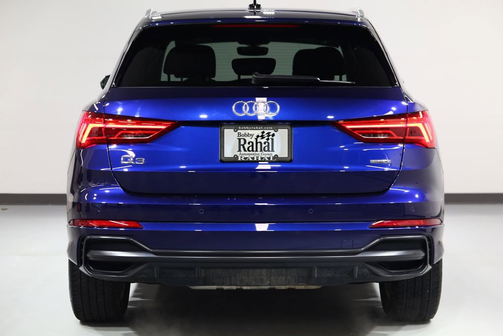 Used 2022 Audi Q3 2.0T Premium Plus image 11