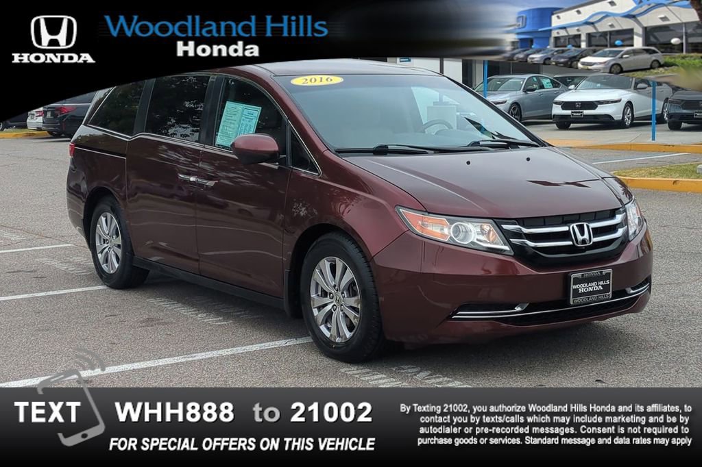 Used 2016 Honda Odyssey SE image 3