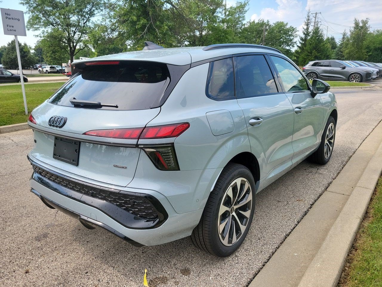 New 2026 Audi Q3 quattro 2.0T AWD/4WD image 35