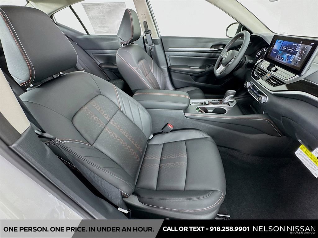 New 2026 Nissan Altima 2.5 SR FWD image 28