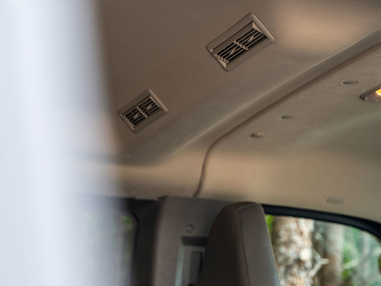 New 2025 Chevrolet Express 2500 Extended image 20