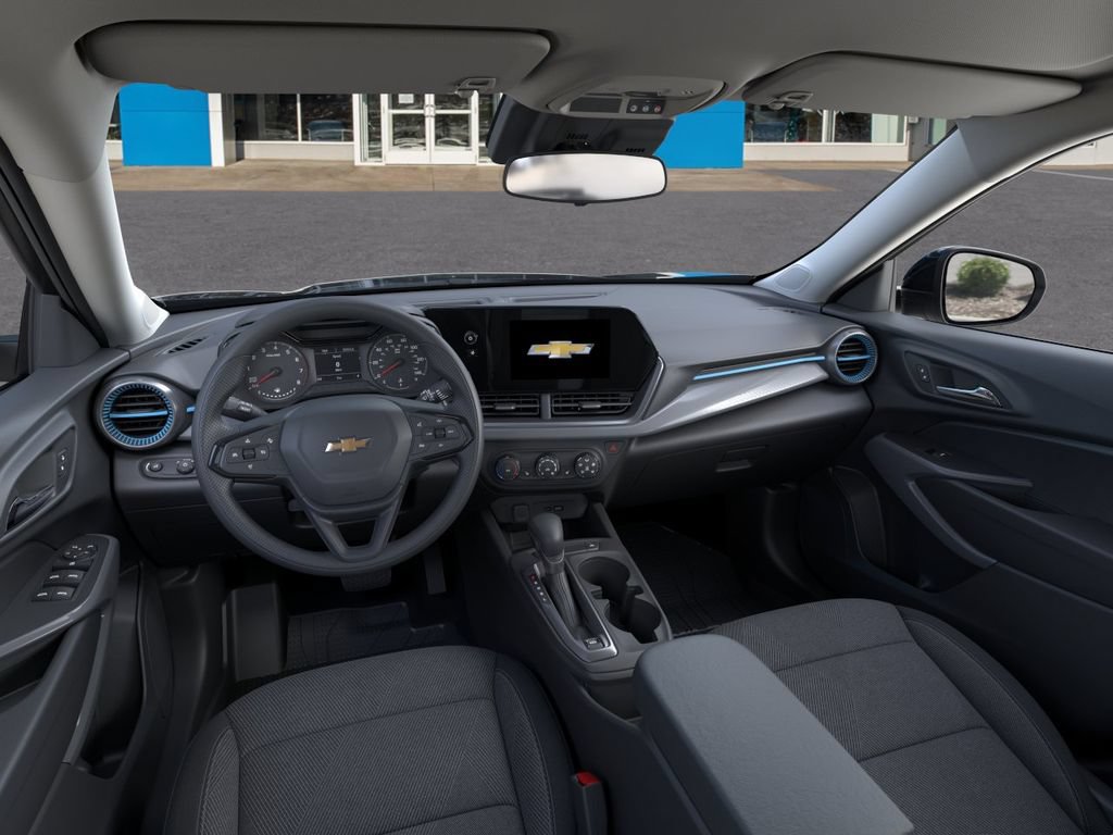 New 2026 Chevrolet Trax LS w/ LS Convenience Package FWD image 18