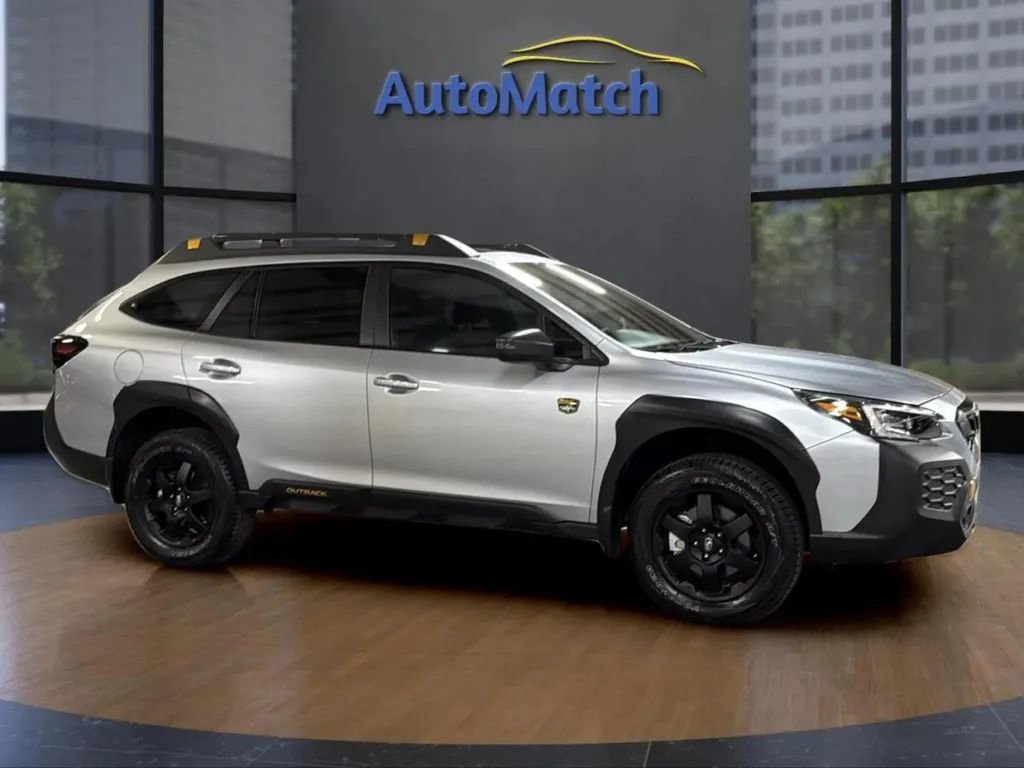 Used 2025 Subaru Outback Wilderness w/ Wilderness Package image 13
