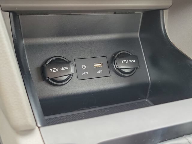 Used 2019 Hyundai Elantra SEL FWD image 29