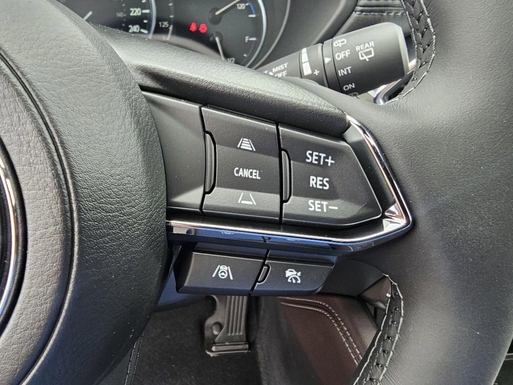 New 2025 MAZDA CX-5 Signature image 17