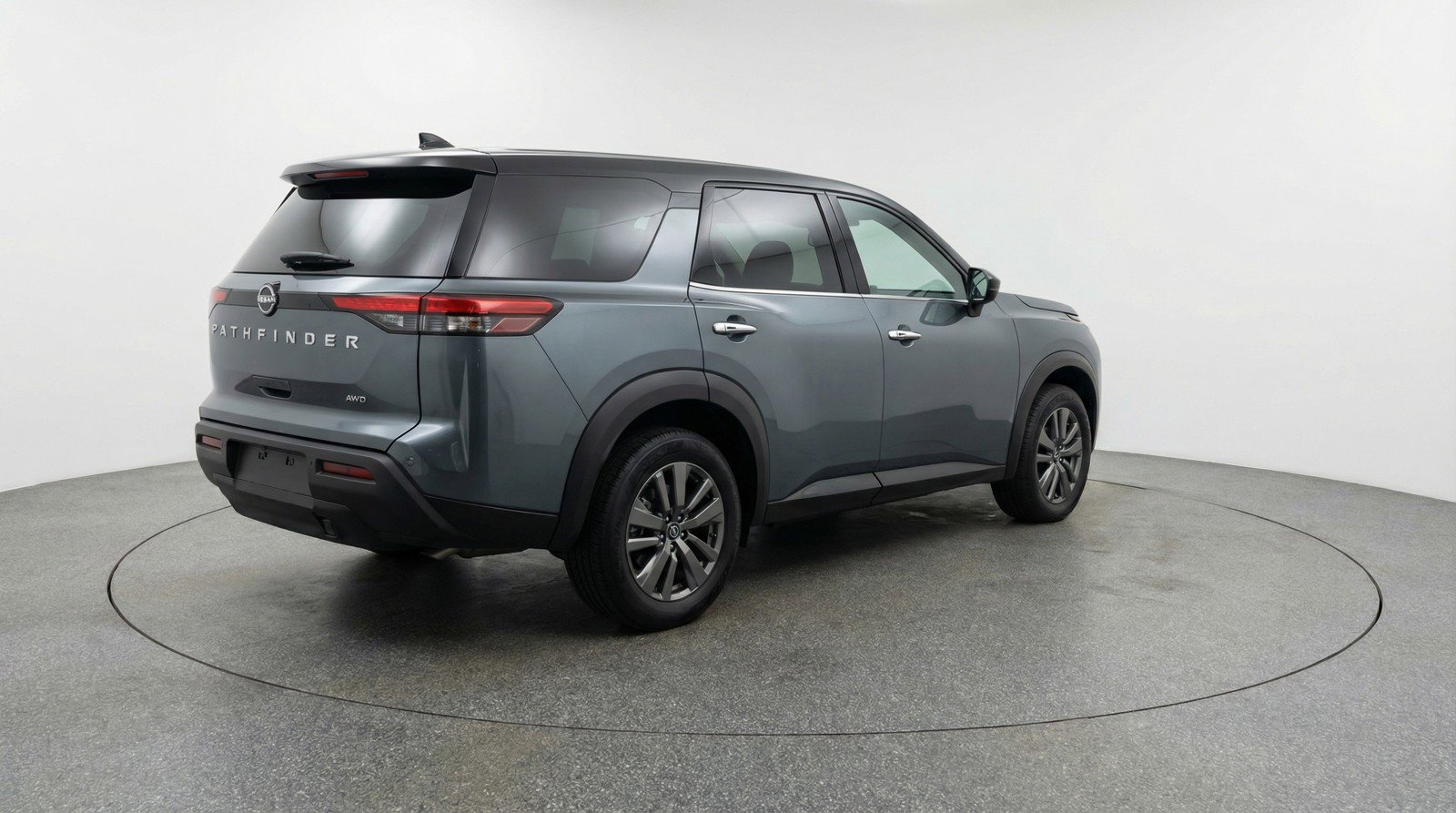 Used 2025 Nissan Pathfinder SV AWD/4WD image 9
