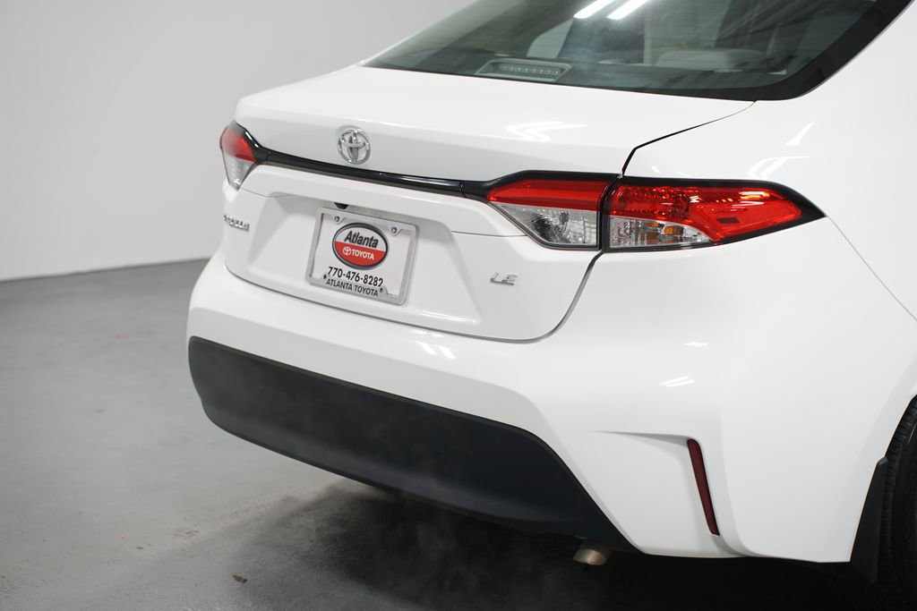 Certified 2024 Toyota Corolla LE w/ LE Convenience Package image 9