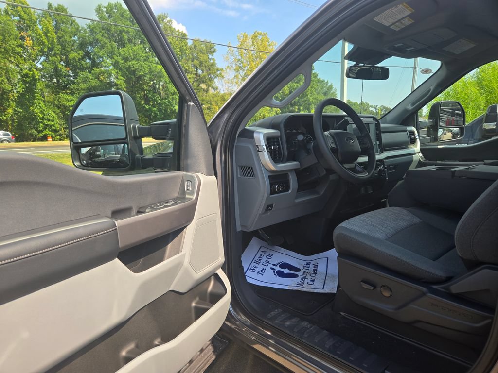 New 2027 Ford F250 XLT AWD/4WD image 6