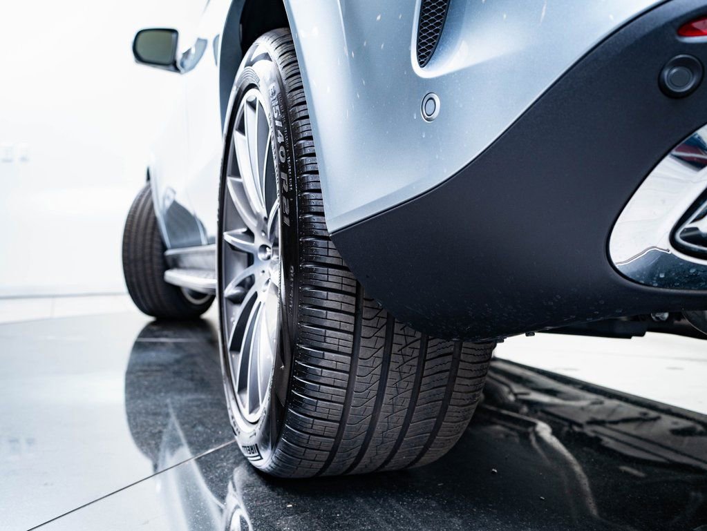 Certified 2025 Mercedes-Benz GLE 350 4MATIC image 49