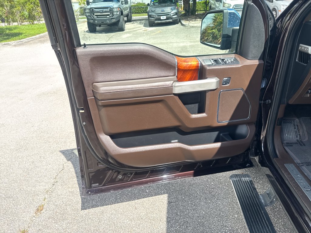 Used 2018 Ford F150 King Ranch w/ Equipment Group 601A Luxury AWD/4WD image 12
