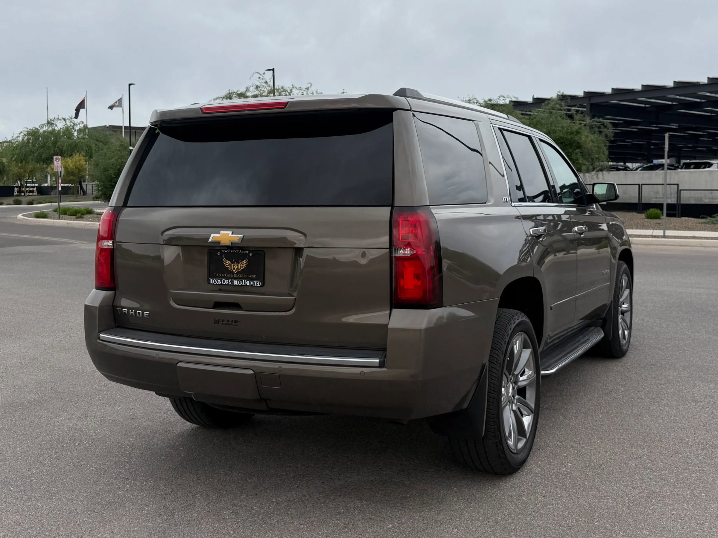 Used 2016 Chevrolet Tahoe LTZ image 4