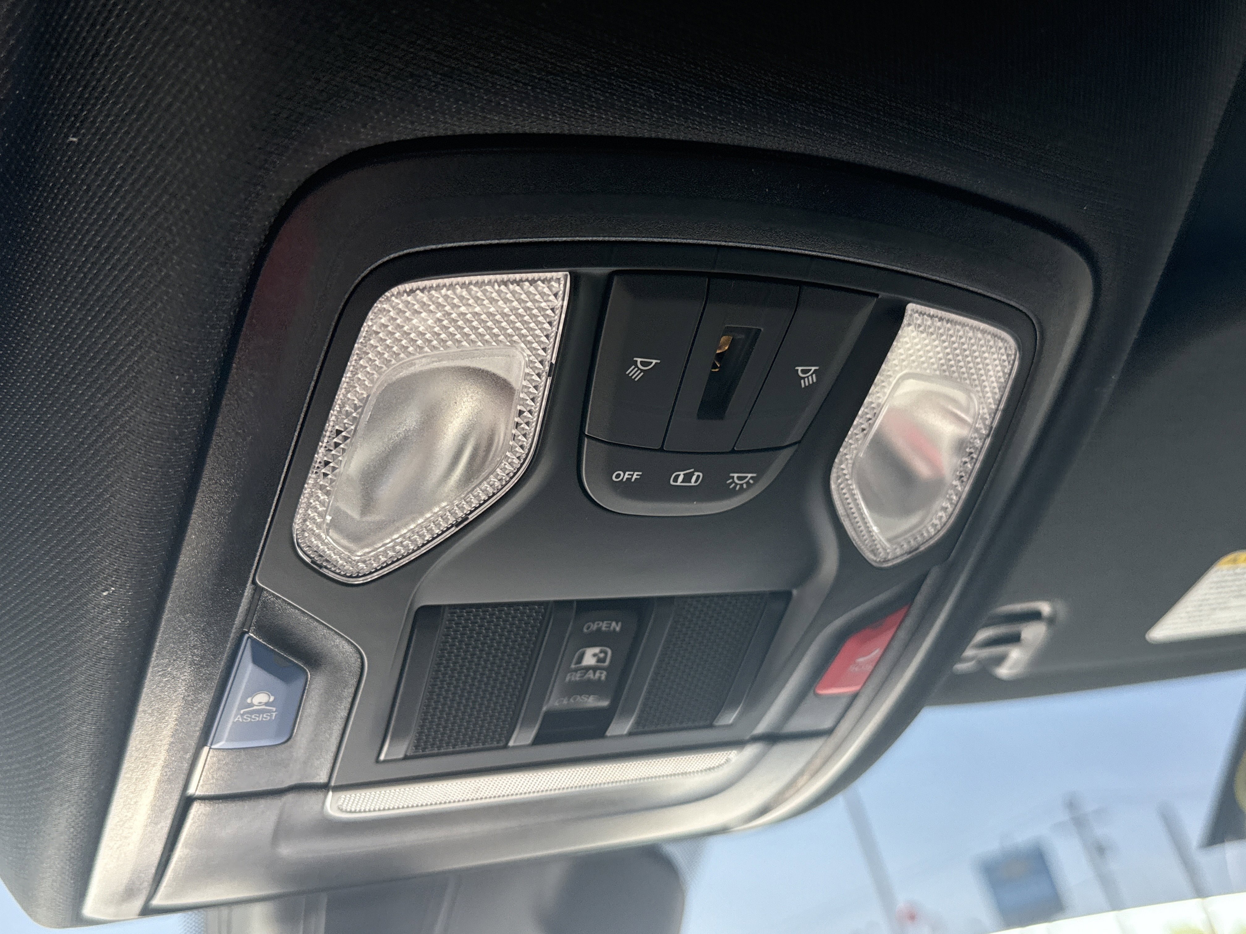 Used 2025 RAM 1500 Big Horn image 30