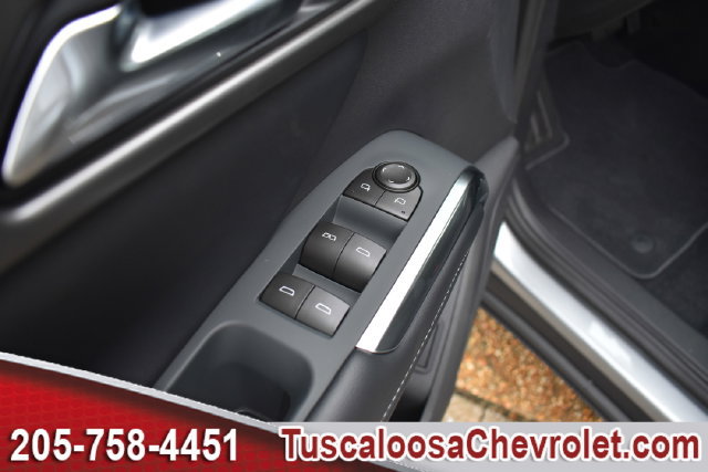 New 2027 Chevrolet Traverse LT FWD image 15