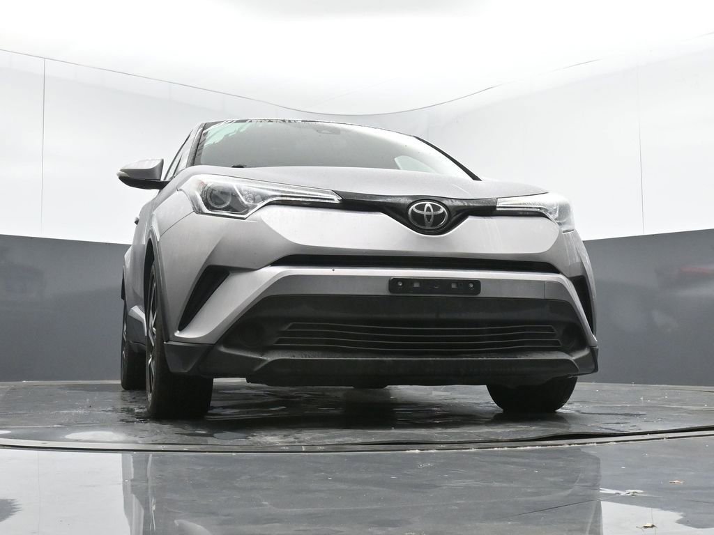Used 2019 Toyota C-HR image 43