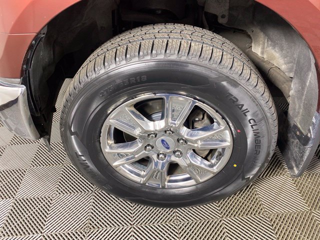 Used 2017 Ford F150 XLT w/ Equipment Group 302A Luxury AWD/4WD image 14
